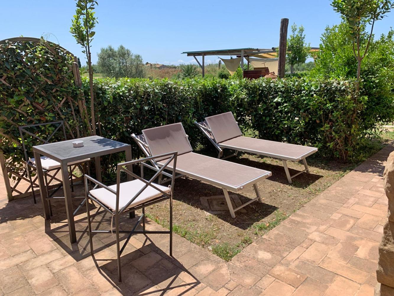 Resort Fonte Vulci Canino Luaran gambar