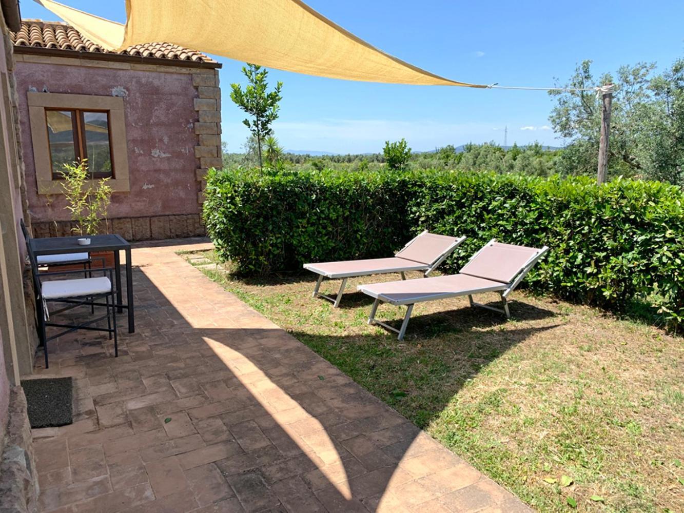 Resort Fonte Vulci Canino Luaran gambar