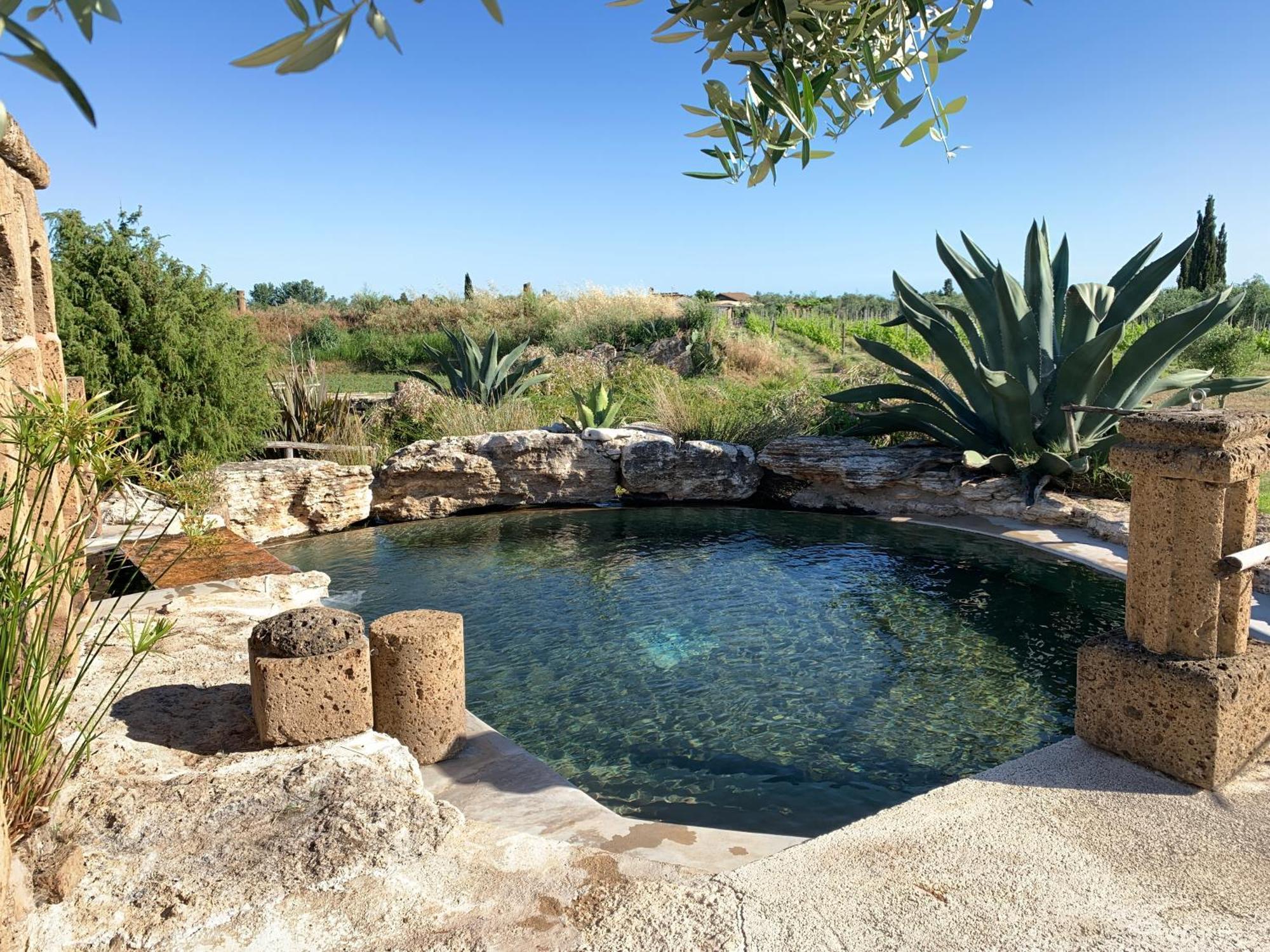 Resort Fonte Vulci Canino Luaran gambar