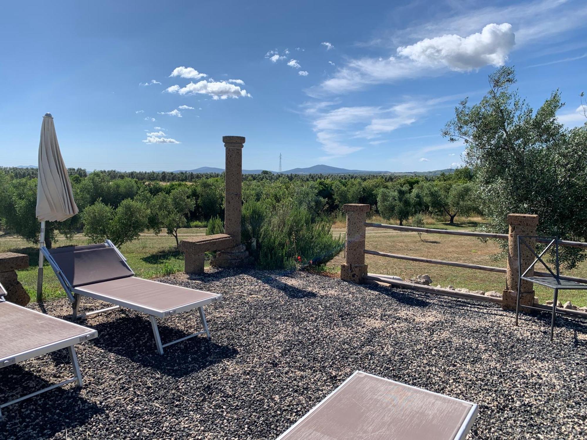 Resort Fonte Vulci Canino Luaran gambar