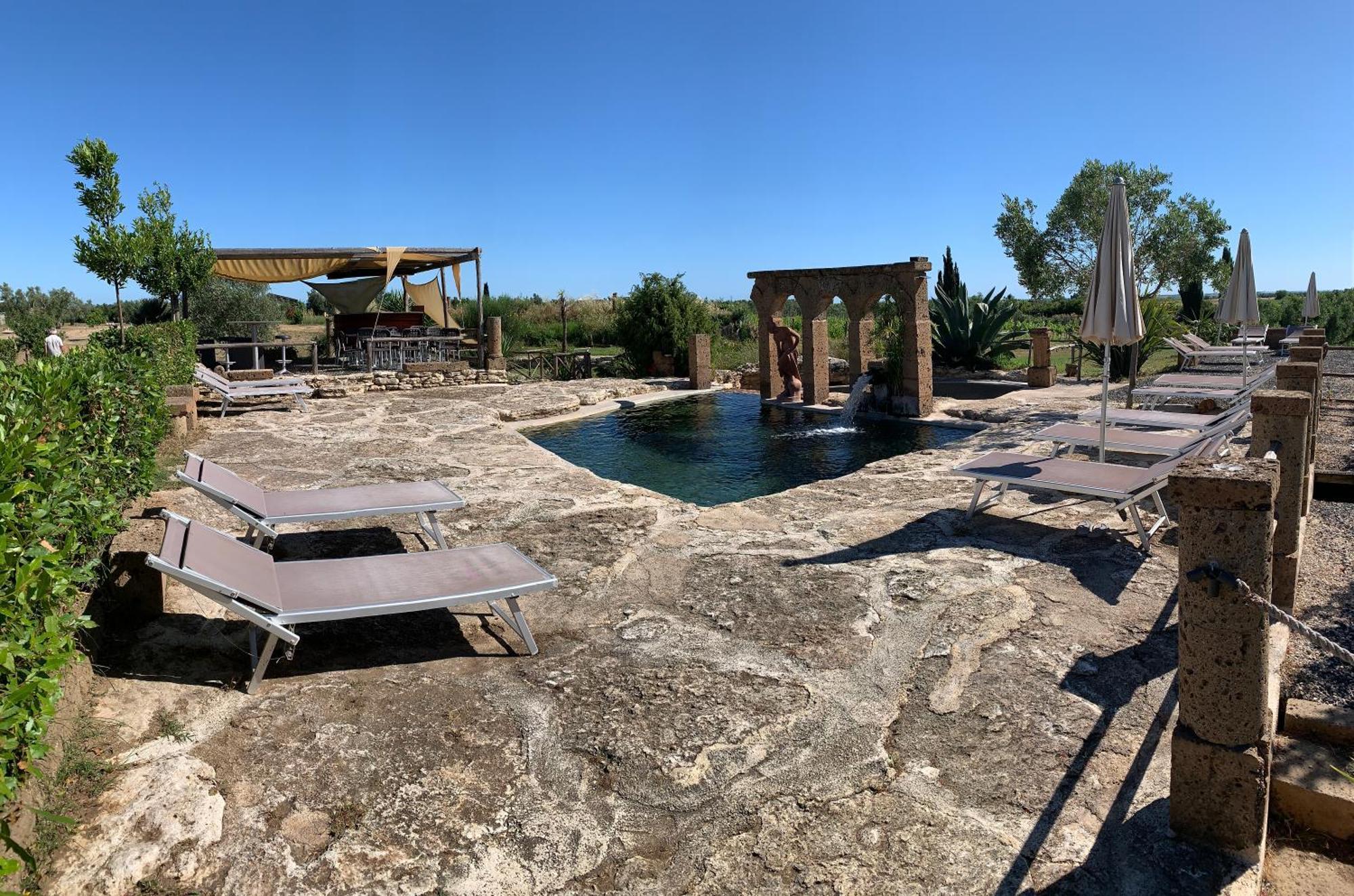 Resort Fonte Vulci Canino Luaran gambar