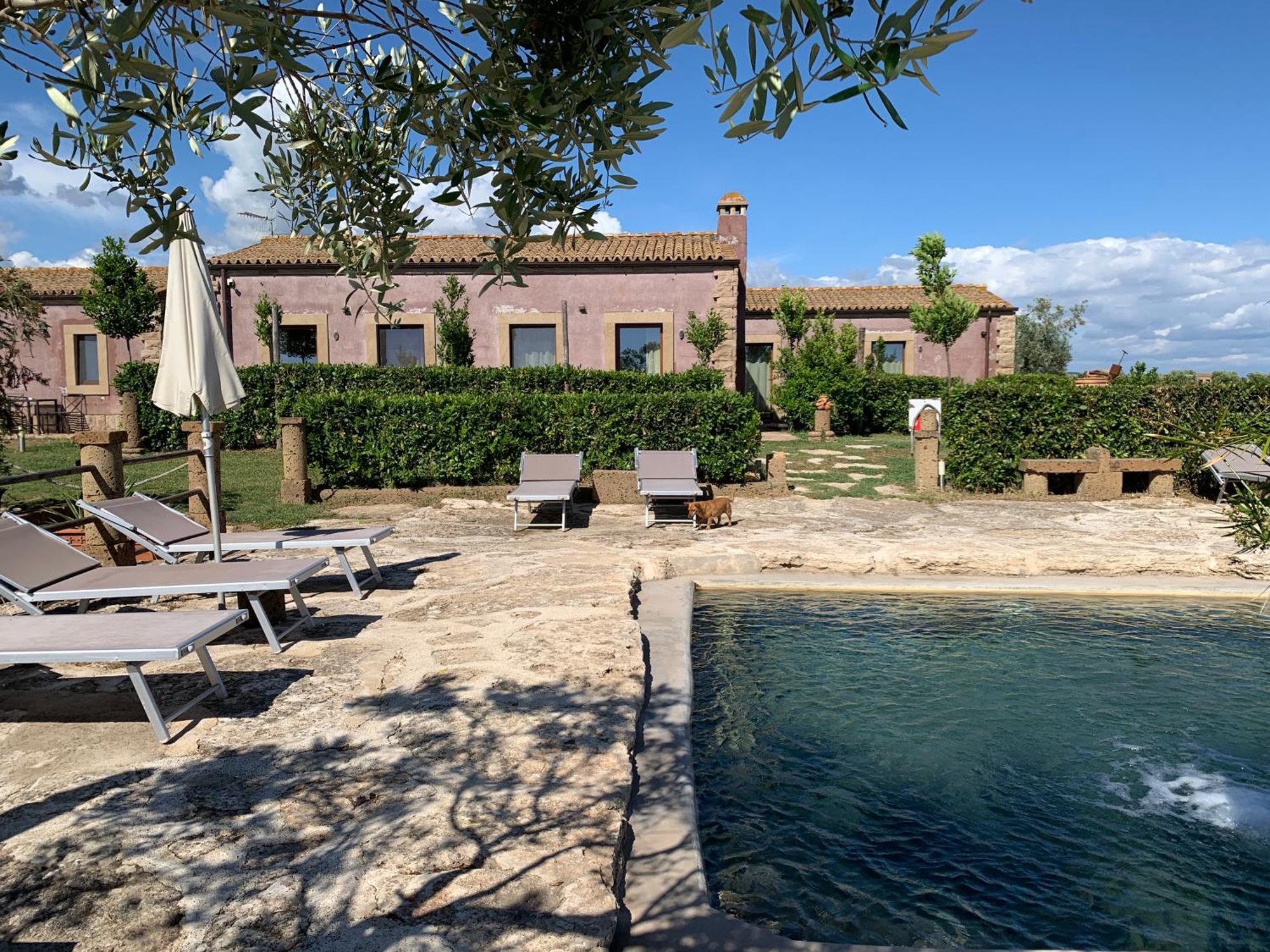 Resort Fonte Vulci Canino Luaran gambar