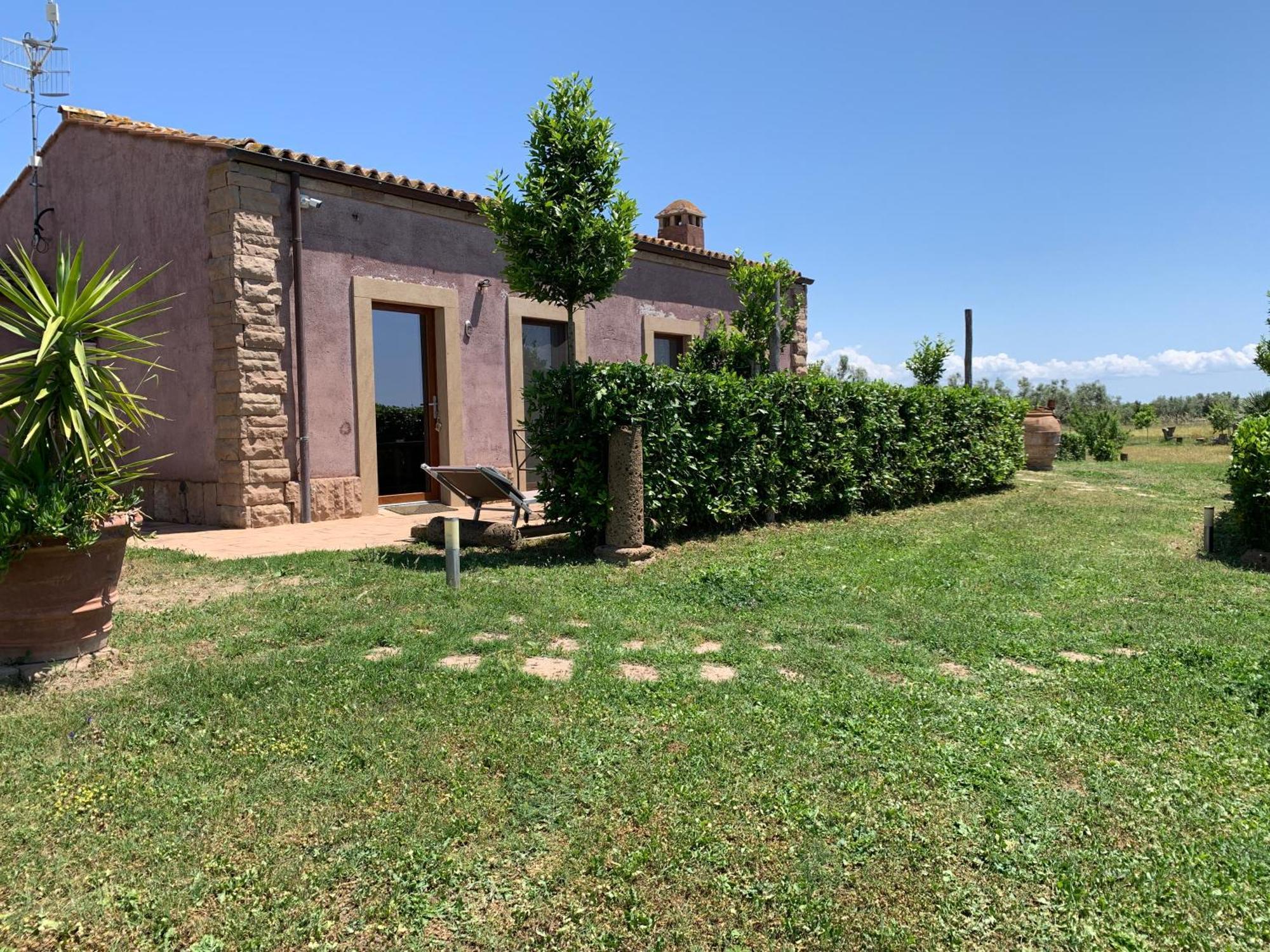 Resort Fonte Vulci Canino Luaran gambar